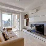 Modern 1br In St Julian's Apartment
